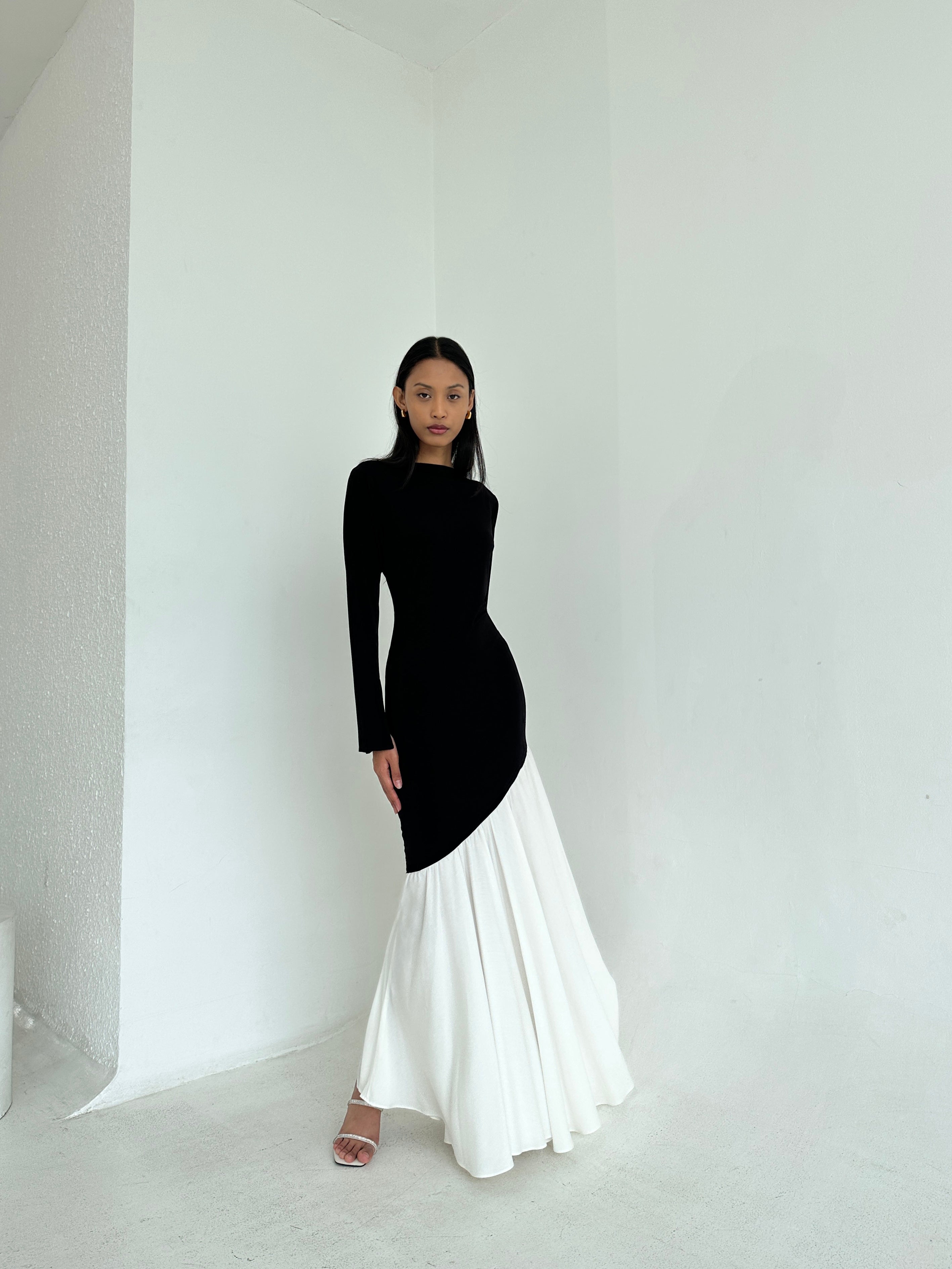 Black/White Colorblock Asymmetrical Dress L/XL | Preorder ships in ~2 weeks Black/White Colorblock Asymmetrical Dress L/XL | Preorder ships in ~2 weeks