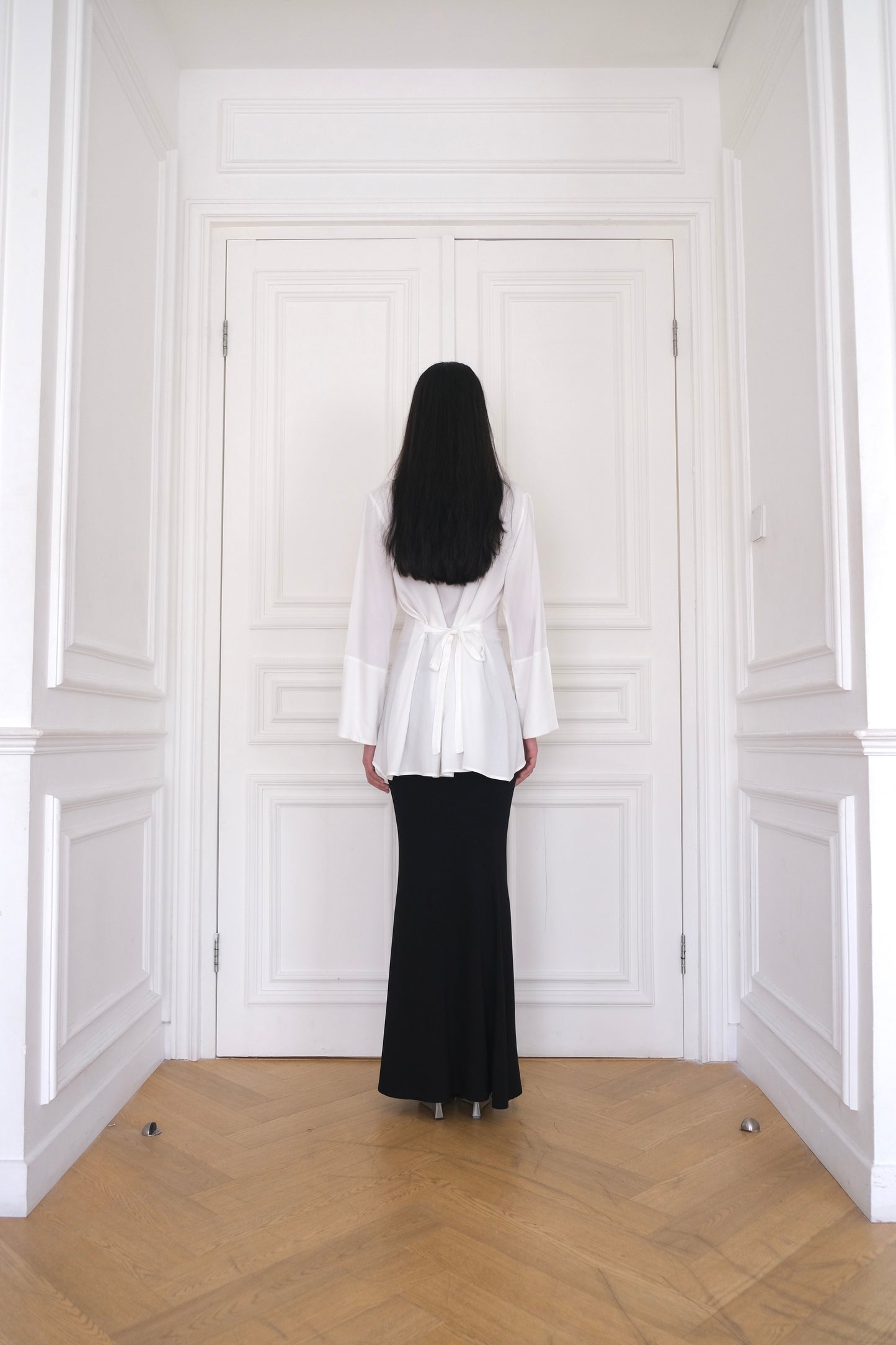 ESMÉ Cinched Tie Waist Shirt