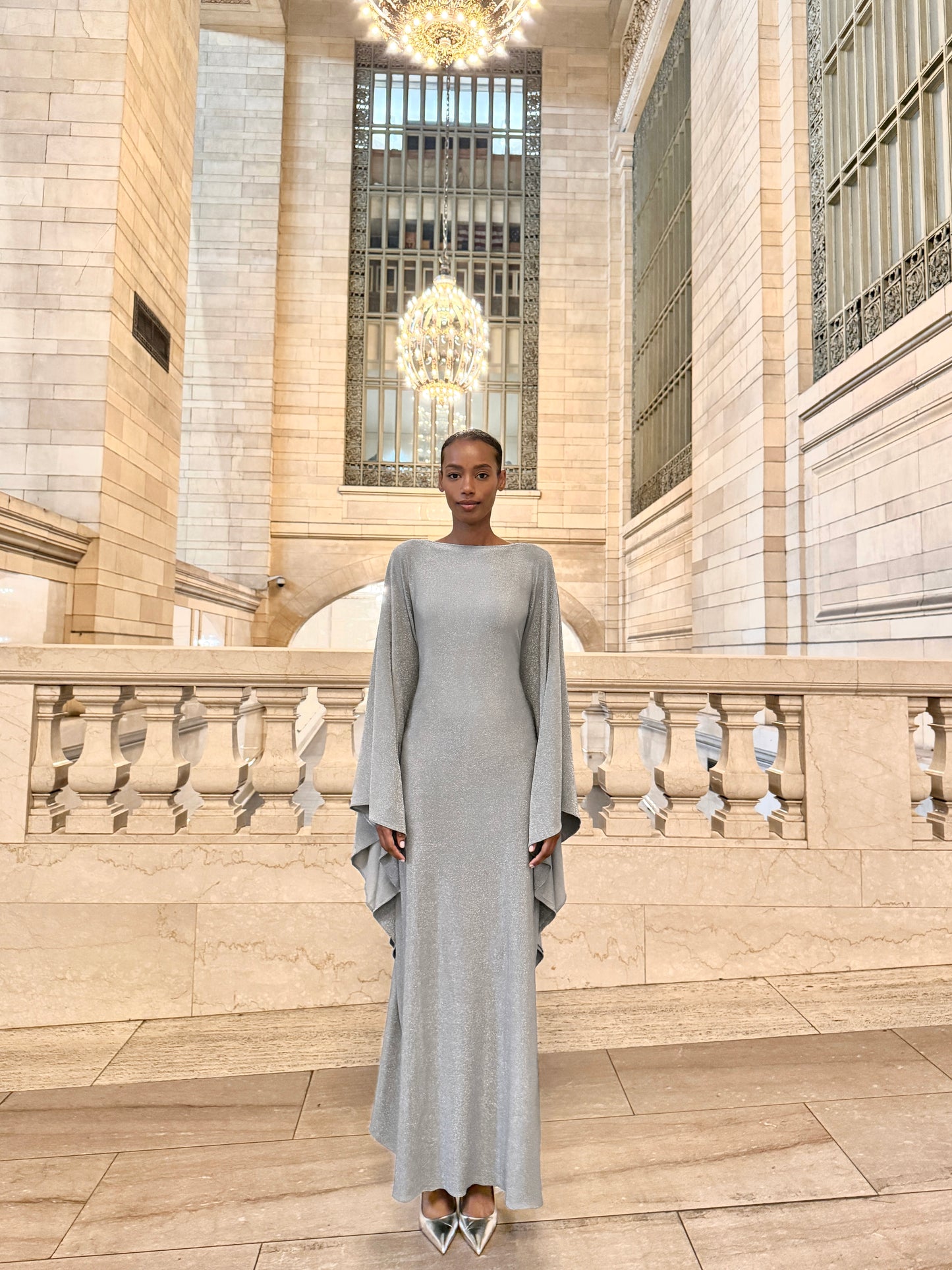 MOONLIGHT Kaftan Dress | A shimmery silver kaftan dress