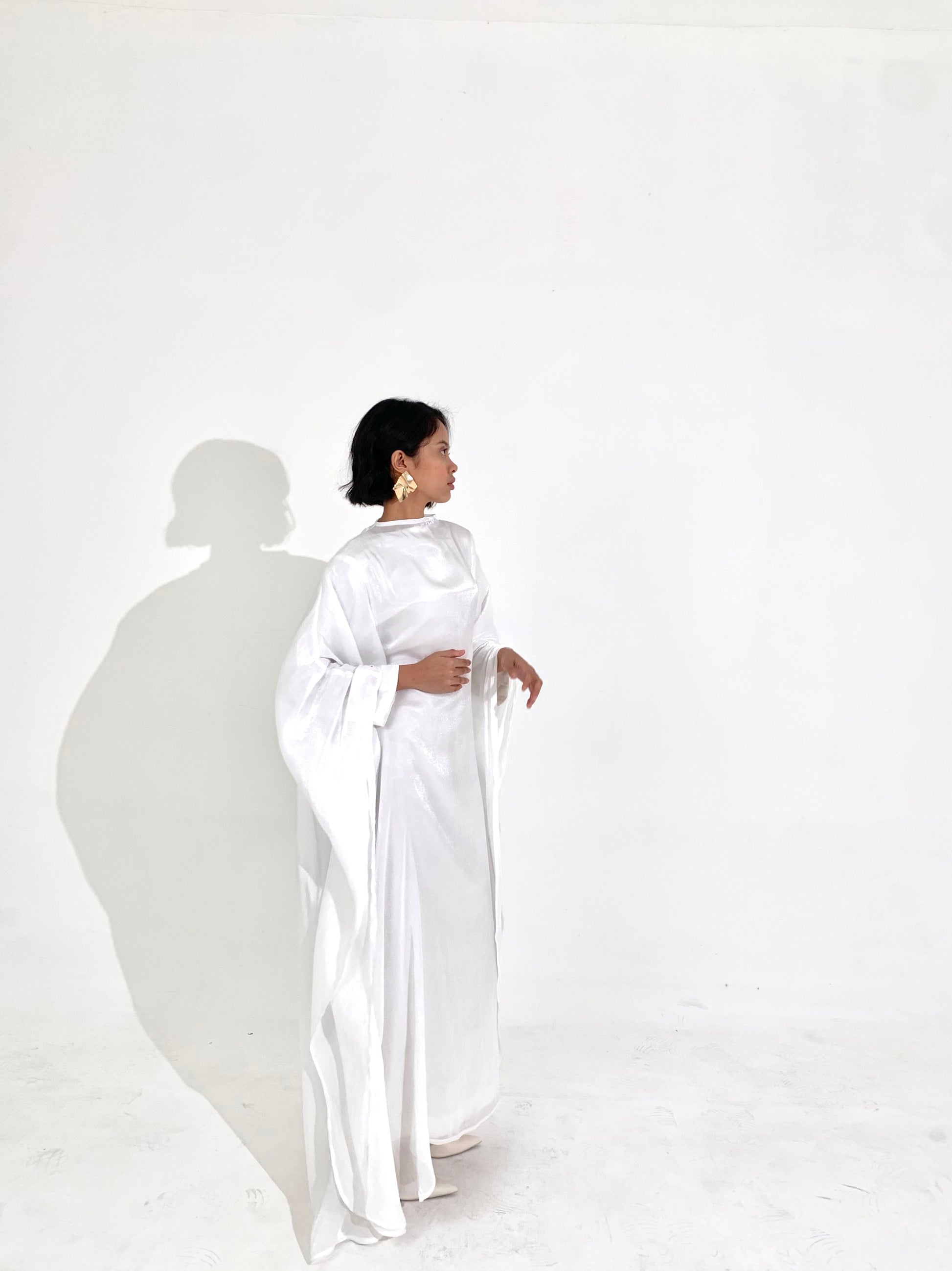 Sheen Kaftan Dress in Pearl