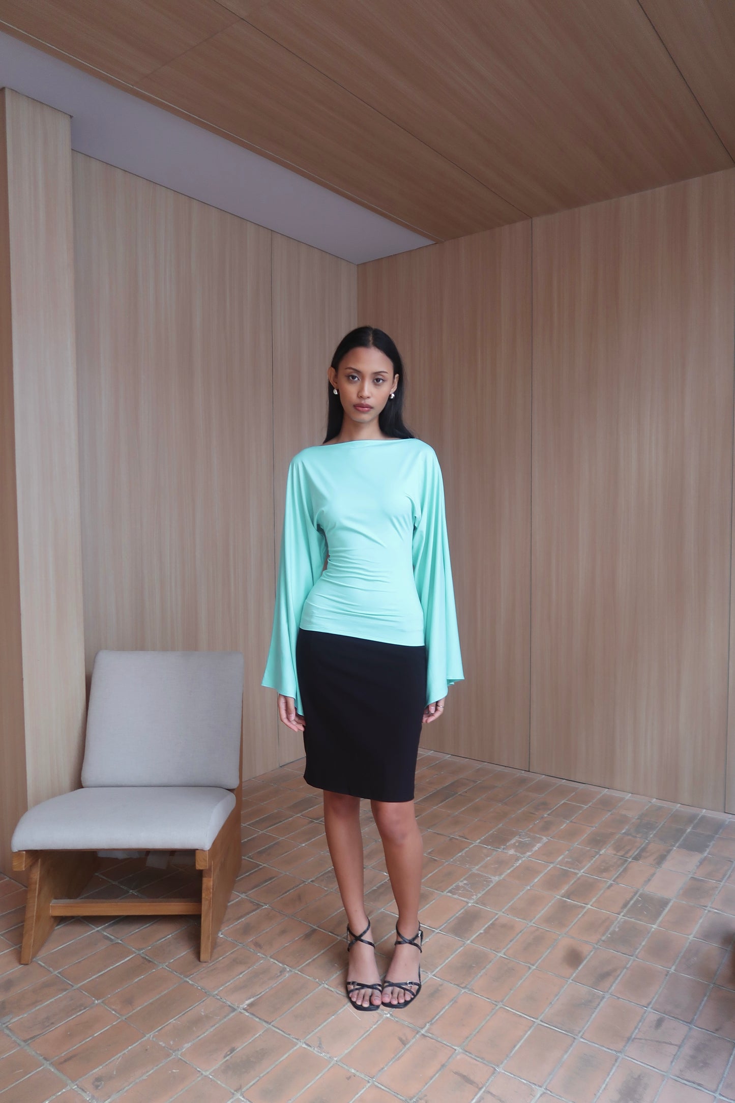 Batwing Top in Teal Blue | Lenzing ECOVERO™