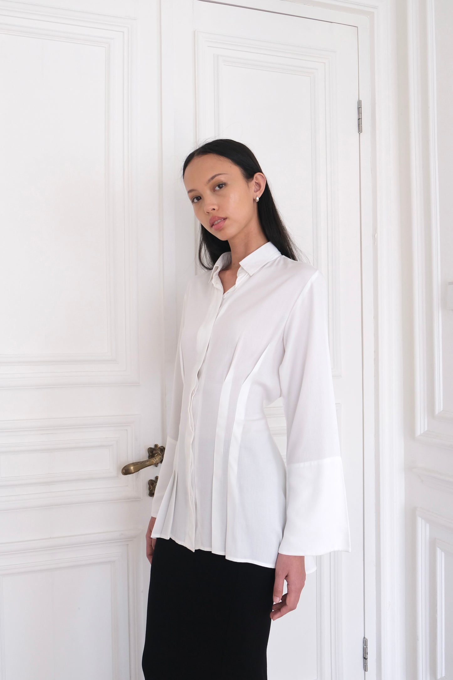 ESMÉ Cinched Tie Waist Shirt