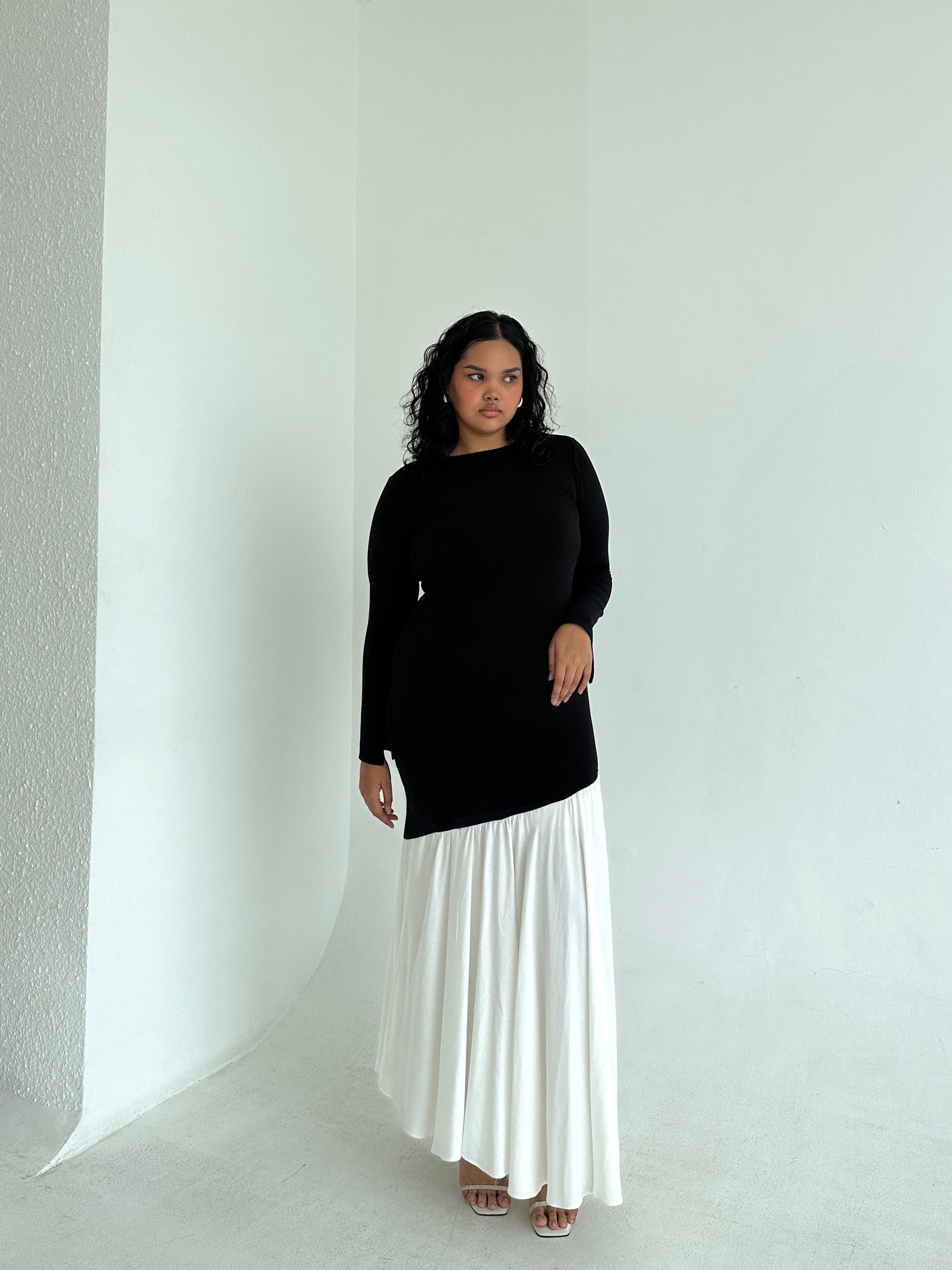 Black/White Colorblock Asymmetrical Dress L/XL | Preorder ships in ~2 weeks Black/White Colorblock Asymmetrical Dress L/XL | Preorder ships in ~2 weeks