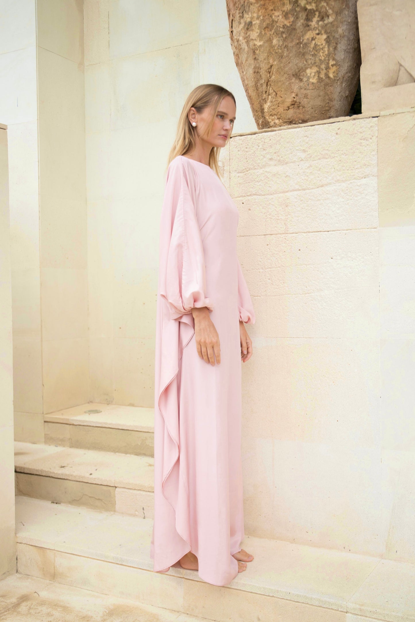 Silk Puff Kaftan in Peony