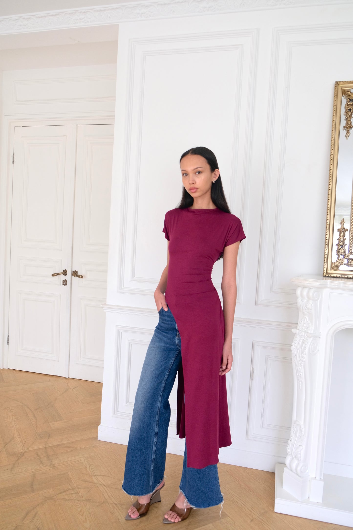 ORIA Short-Sleeve Asymmetrical Long Top in Berry | Final batch
