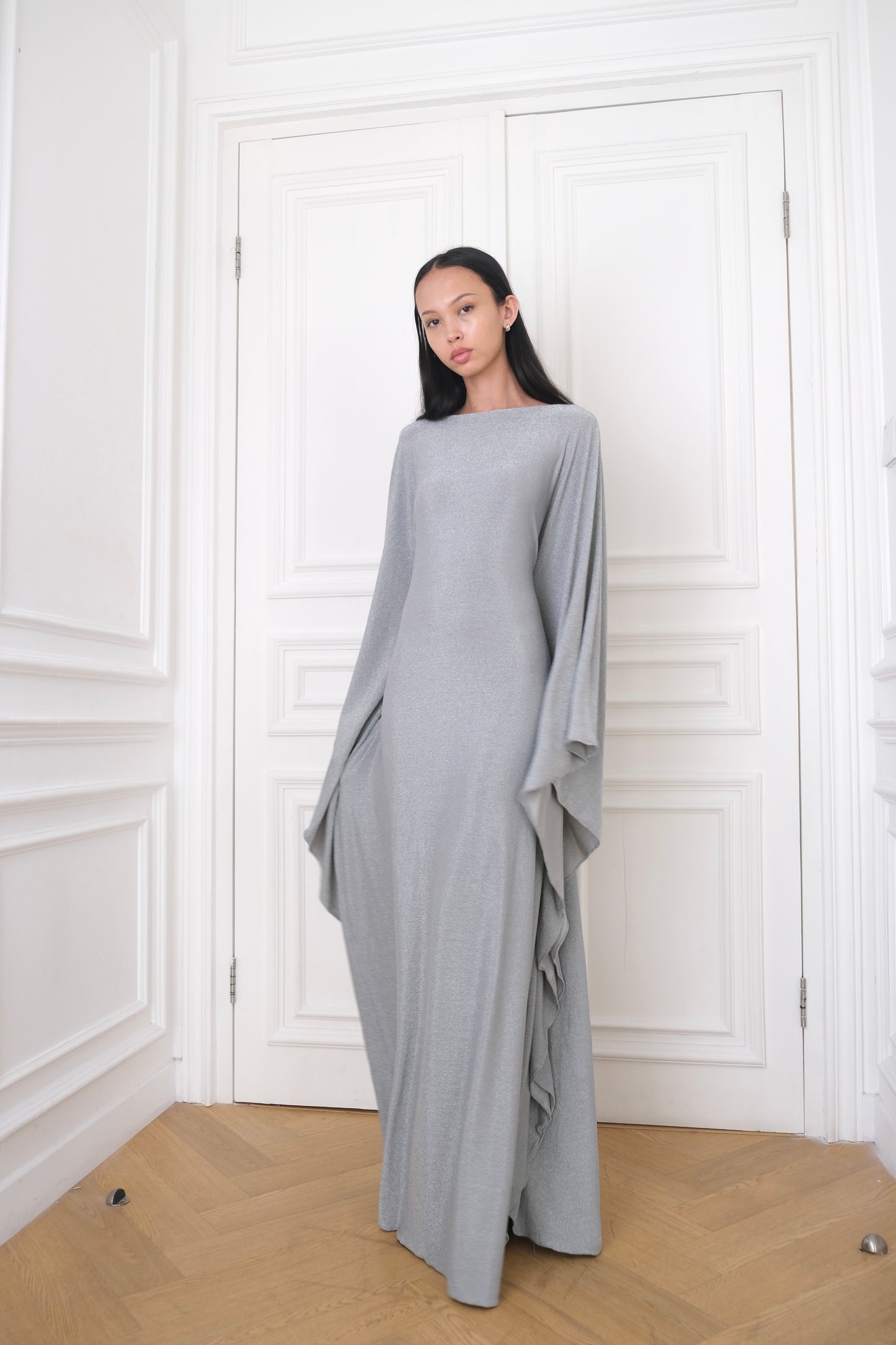 MOONLIGHT Kaftan Dress | A shimmery silver kaftan dress