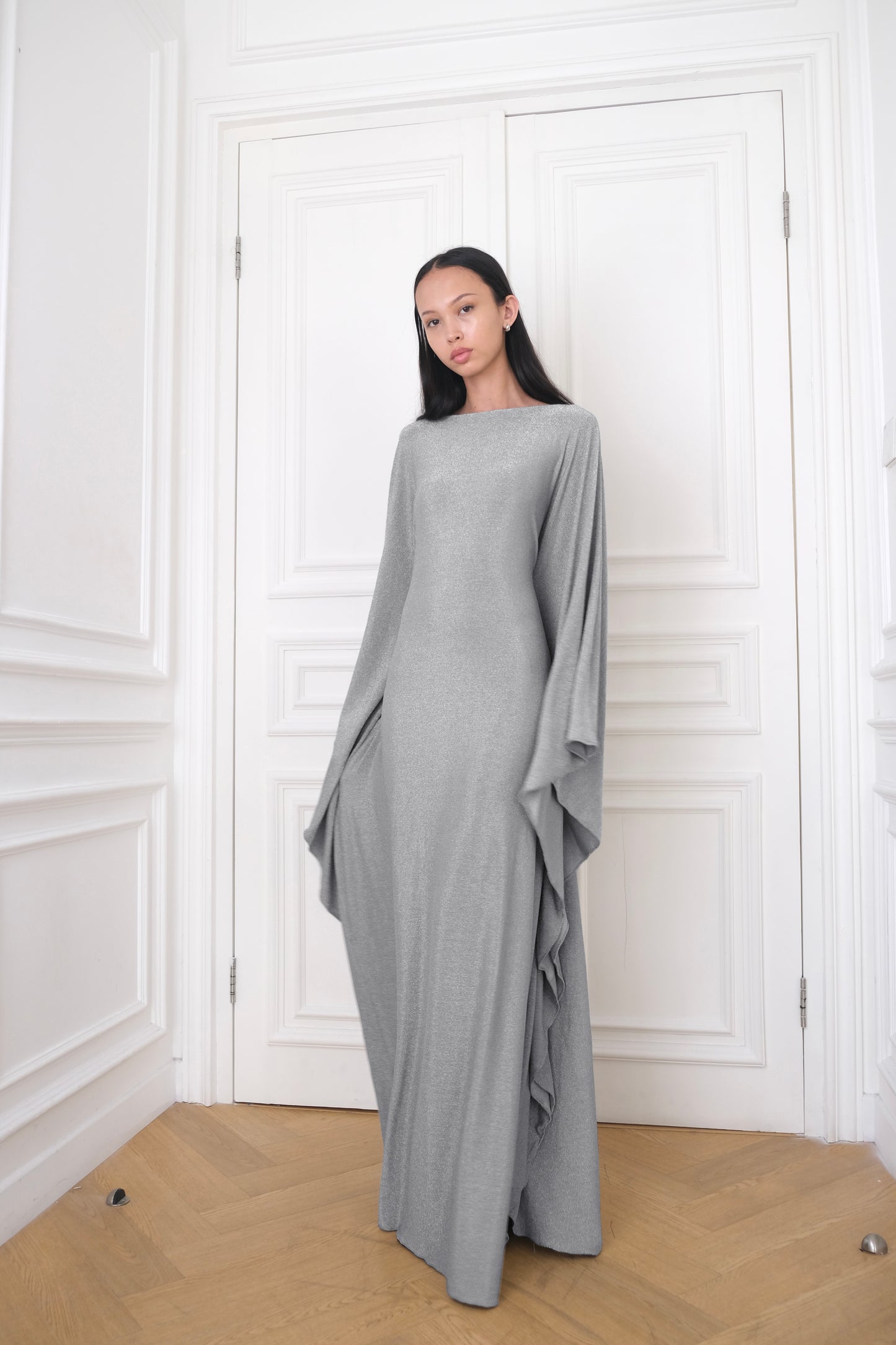 MOONLIGHT Kaftan Dress | A shimmery silver kaftan dress