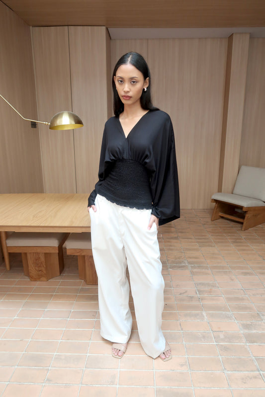 FREYA v-neck Cinched-Waist Top